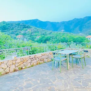 Arancia Quiet, Central, Parking And Air Conditioning , Levanto Italien